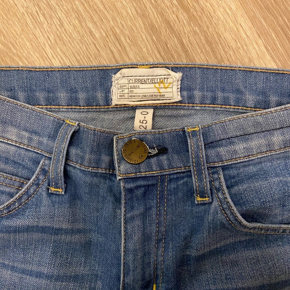 Current/Elliot Jeans - Picture 4 of 4